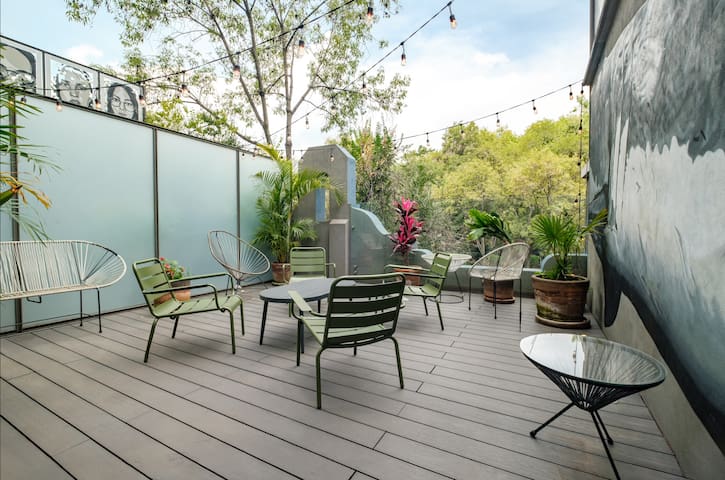 Modern apartment with private terrace l Condesa