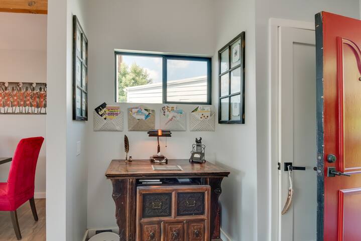 Malibu Retreat w/ Balcony & Mountain Views gallery image 4