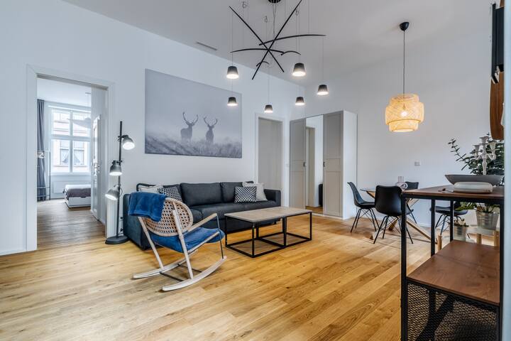 Elegant 2-bedroom apartment in the Prague centre gallery image 2