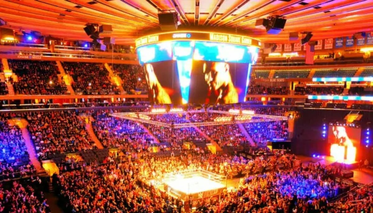 Steps to Times Square | Full Kitchen. Pet-Friendly photo 15