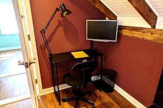 Walkable Elmwood Cottage, No Chores 2Bath 2BR 2Car, photo 11 of 20
