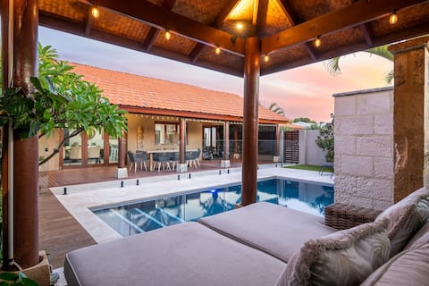 Beachside Retreat - only 600m to the beach