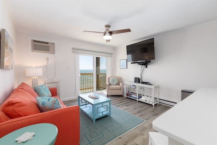 Oceanfront: Beach, Sand And Views At Coral Reef! - North Topsail Beach, NC