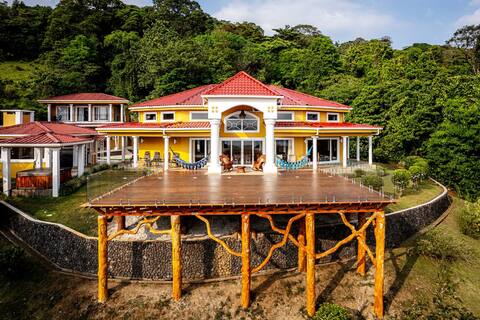 5 Villas Rainforest Paradise! Wedding and Retreats