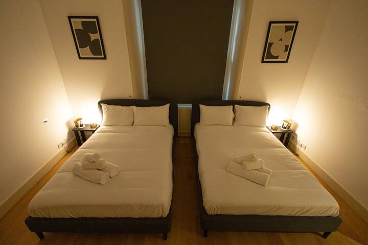 London Luxurious Stay in the Heart of Kensington gallery image 2