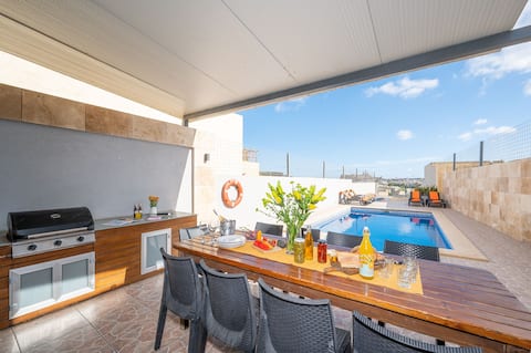 Ta Kalanc Holiday Home