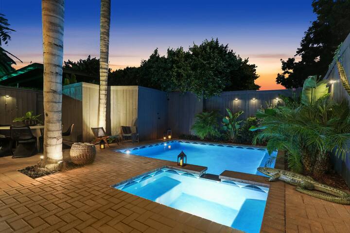 Magazine St NOLA Oasis | Pool & Hot Tub gallery image 2