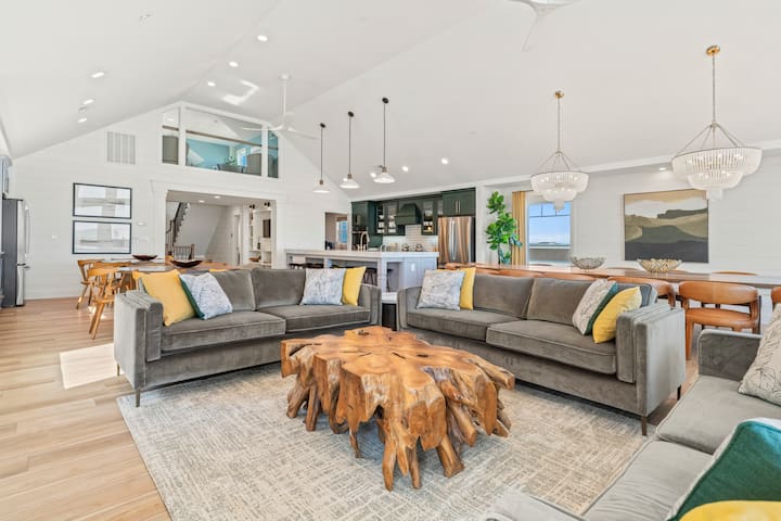 Kees Vacations managed Airbnb listing 1