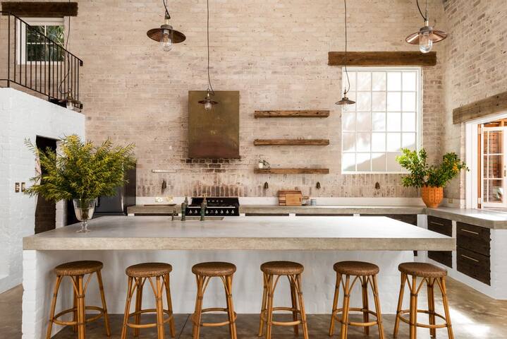 Angophora by Palm Beach Holiday Rentals gallery image 3