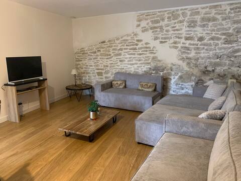 Private Apartment -Charme- Quiet -Vip- Central