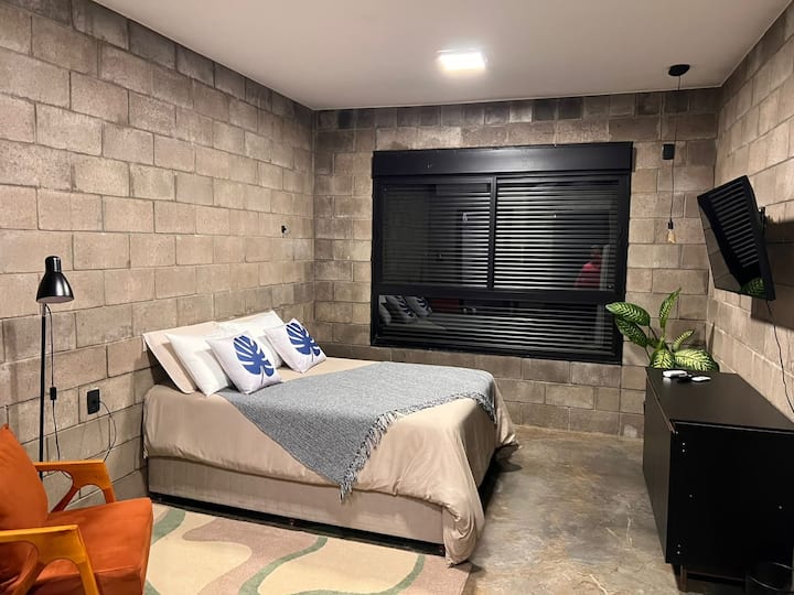 Estudio Moderno Y Acogedor. - Londrina