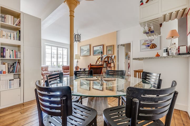 Paris Rentals managed Airbnb listing 1
