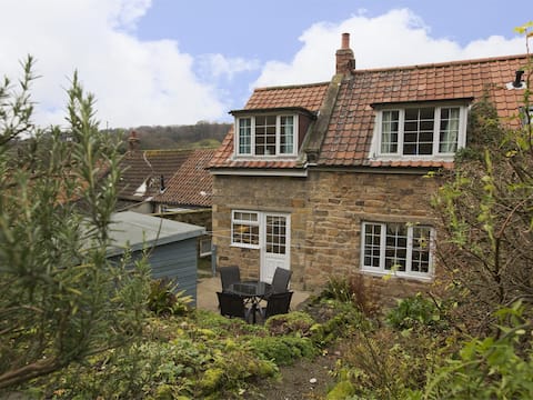 3 Bed in Sandsend (G0138)