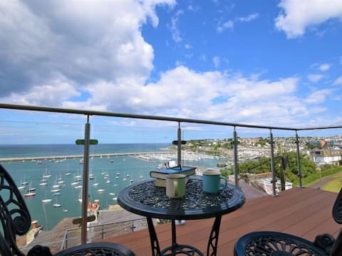 3 Bed in Brixham (oc-75382)