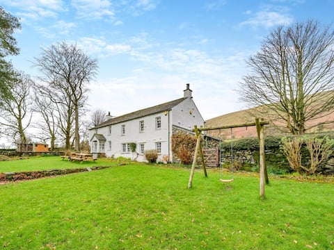 5 Bed in Keswick (oc-sz270)