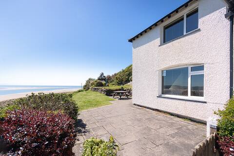 3 Bed in Aberdovey (DY024)