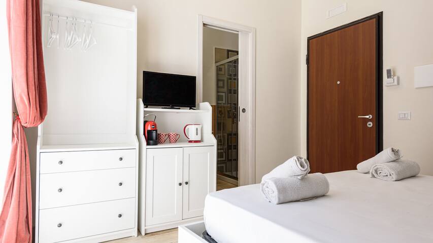 Vico Sedil Capuano 21 gallery image 5