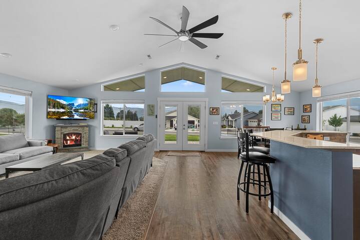 Meredith Lodging managed Airbnb listing 3