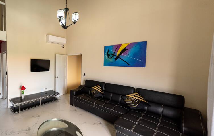 DreamSuites & EasyStay Aruba managed Airbnb listing 3