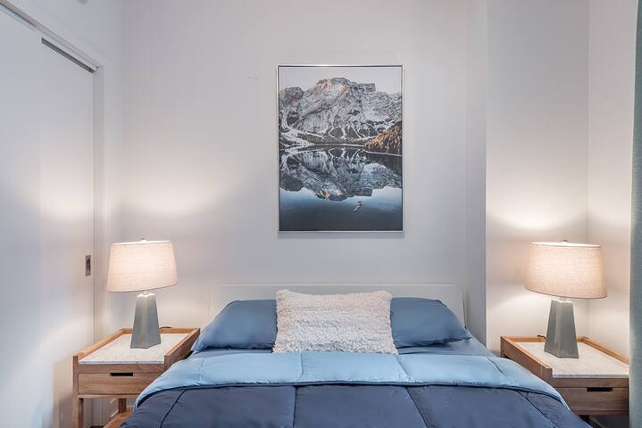 2 bedrooms with view and balcony gallery image 3