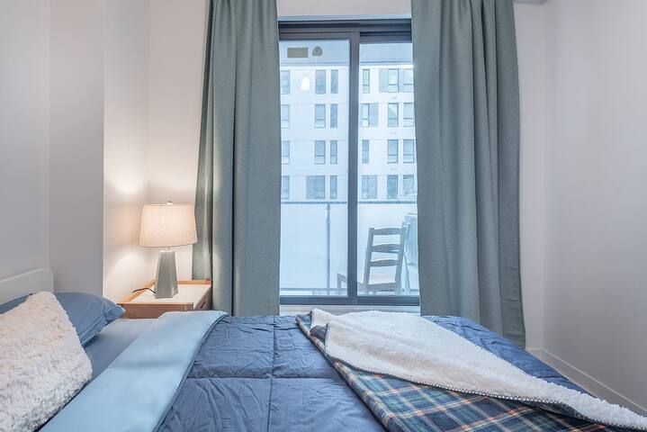 2 bedrooms with view and balcony gallery image 5