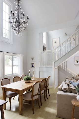 Alora Holiday Homes managed Airbnb listing 3