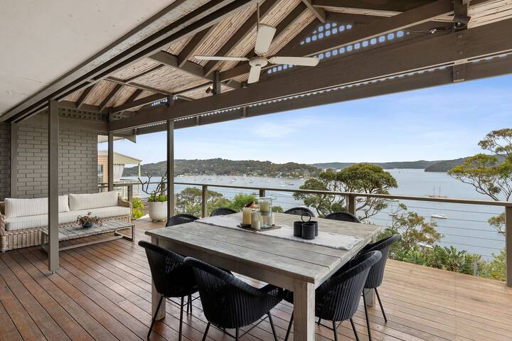 Lola – spectacular Pittwater views gallery image 2