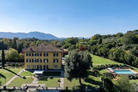Villa Pacini - just 1,8 km outside Lucca Wall - Po