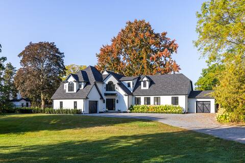 Vineyard Estate by the River with Pool!