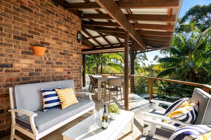 Ebor Sanctuary by Palm Beach Holiday Rentals gallery image 5