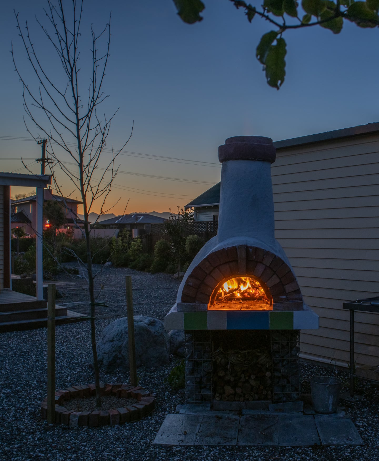 Kowhai Cottage | Pizza Oven | Central 4
