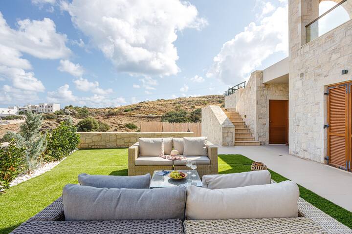 Europa Villa in Crete with Pool Amazing SeaView gallery image 5