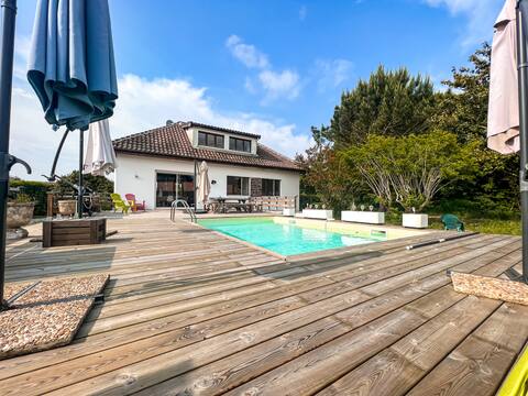 Family Villa with Pool