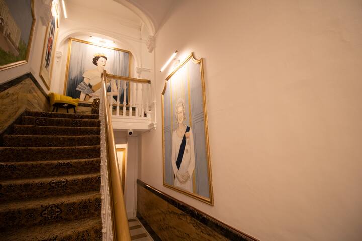 2-Bedroom Flat In The Heart Of Oxford Street. 5GC gallery image 5