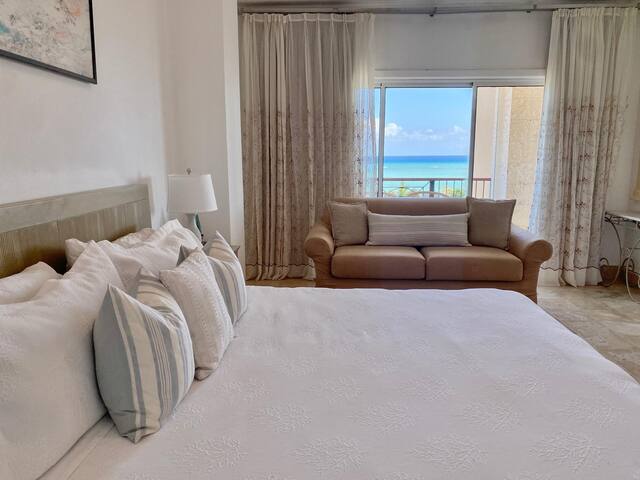 Palmera Rentals managed Airbnb listing 1