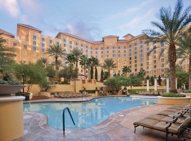 Wyndham Grand Desert, 2 BR Deluxe