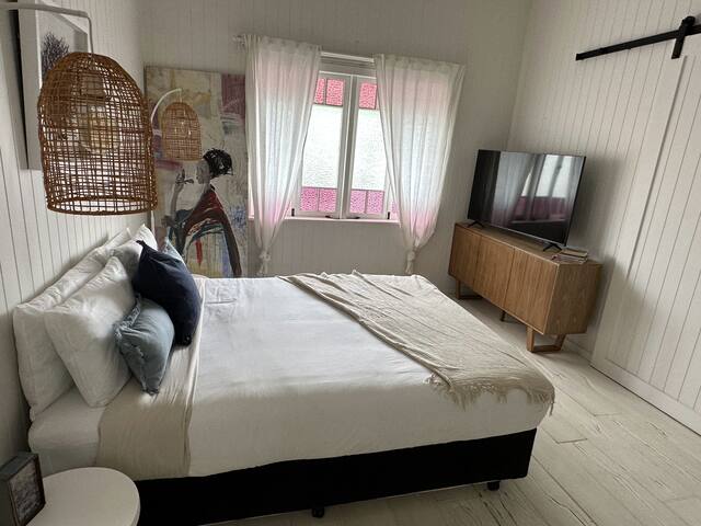 The Clay Home gallery image 5