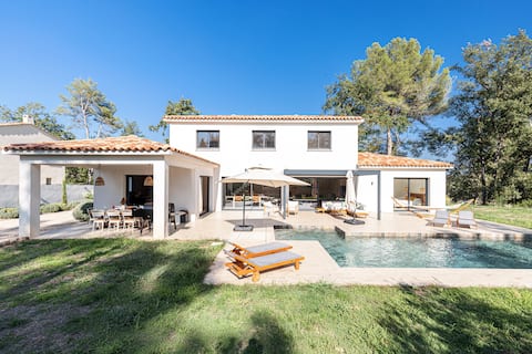 Villa 360 – Roquefort-les-Pins