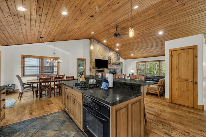 Local VR Park City managed Airbnb listing 2
