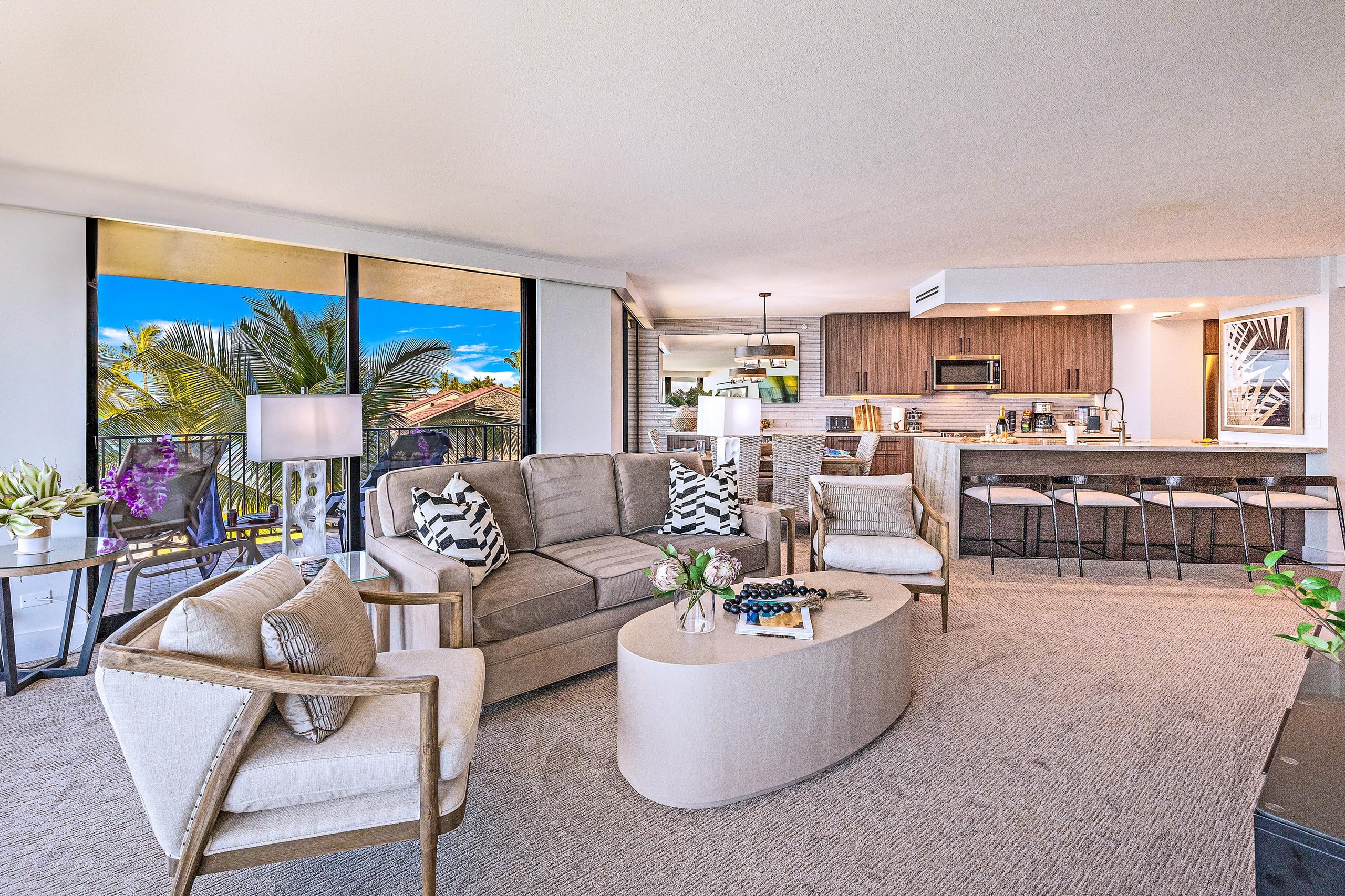 Condo in Lahaina · ★4.97 · 2 bedrooms · 5 beds · 2 baths - Image 10
