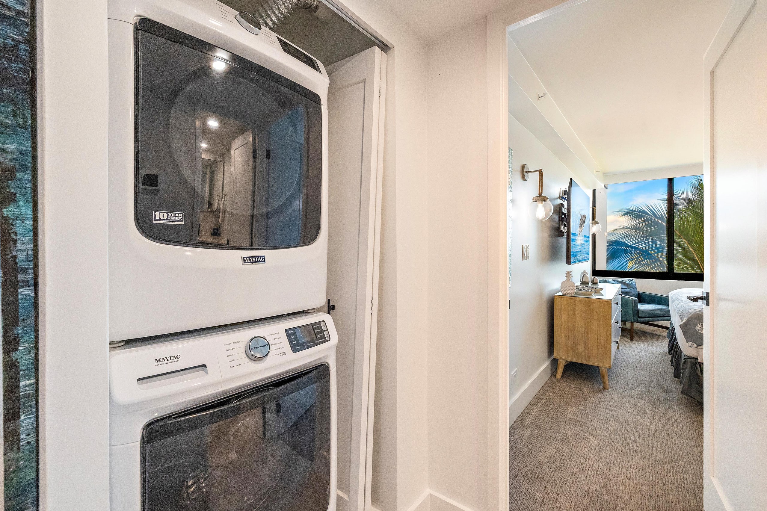 Condo in Lahaina · ★4.97 · 2 bedrooms · 5 beds · 2 baths - Image 24