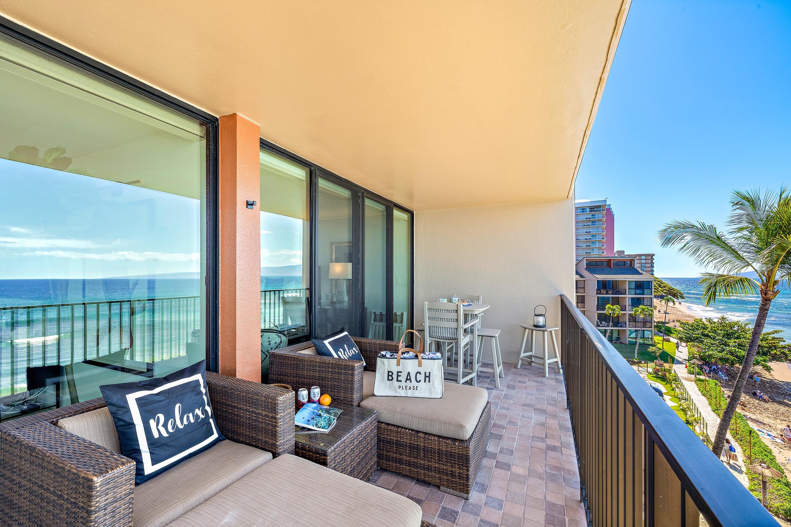 Condo in Lahaina · ★4.97 · 2 bedrooms · 5 beds · 2 baths - Image 8