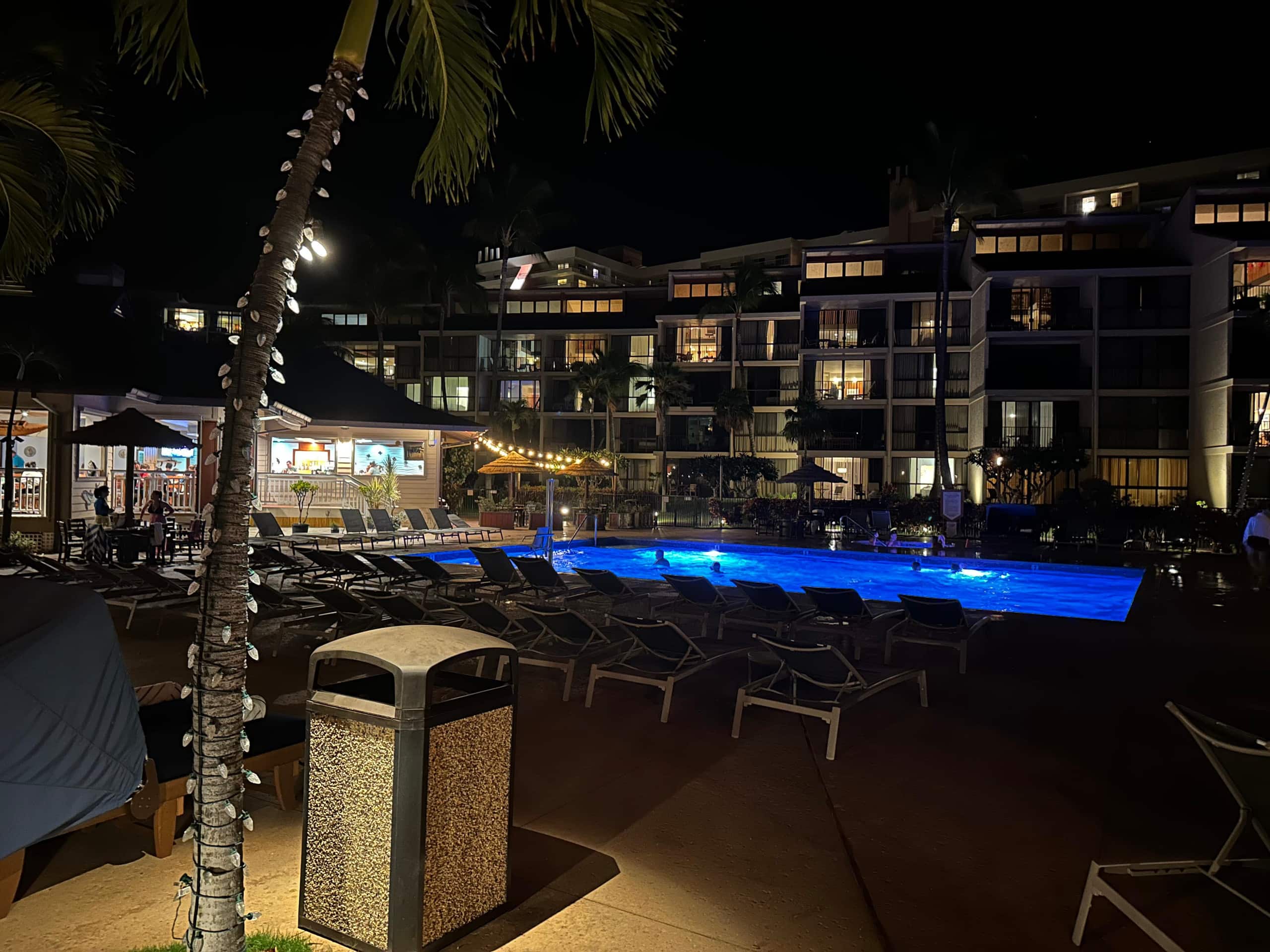 Condo in Lahaina · ★4.97 · 2 bedrooms · 5 beds · 2 baths - Image 49