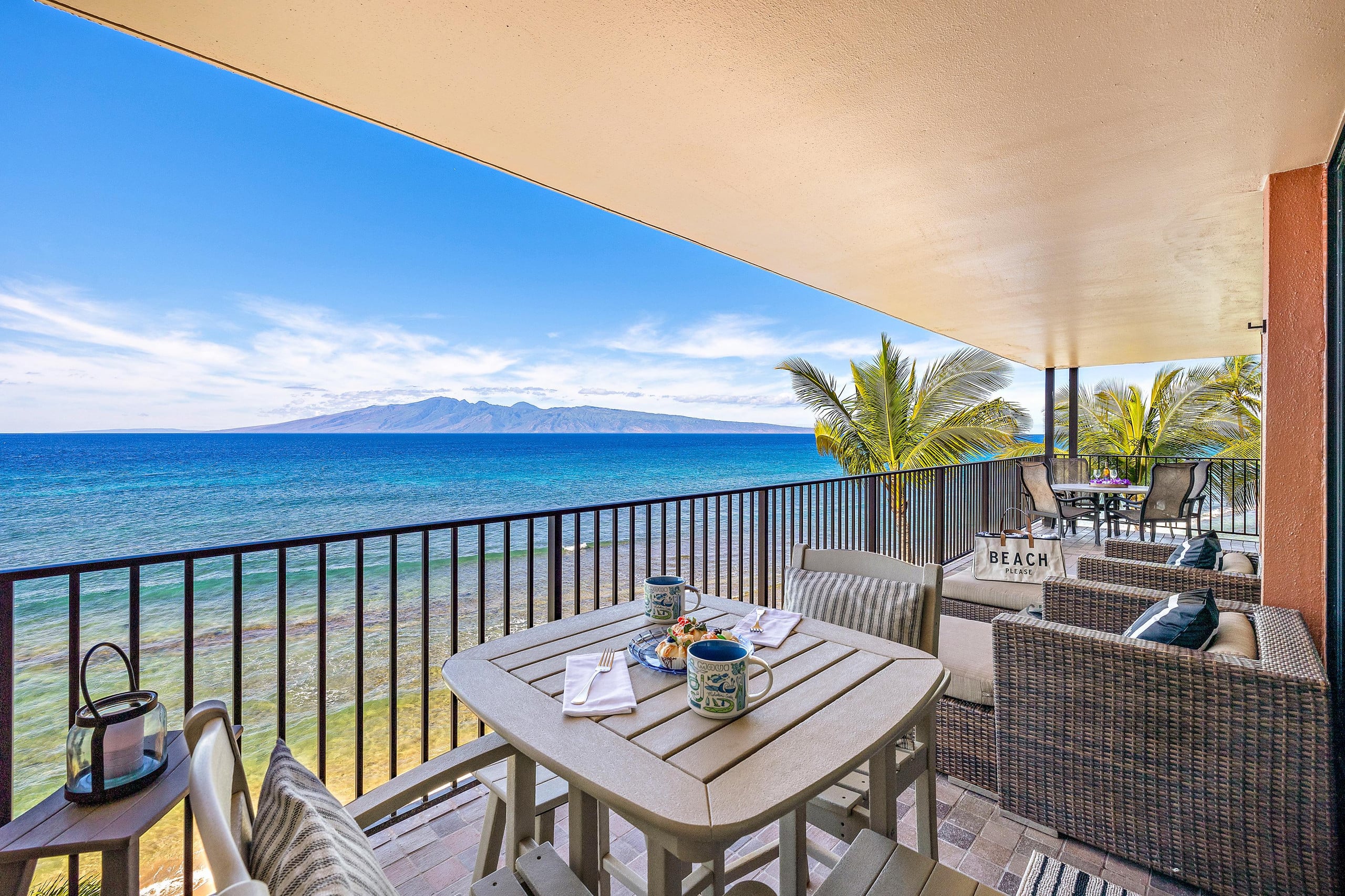 Condo in Lahaina · ★4.97 · 2 bedrooms · 5 beds · 2 baths - Image 13