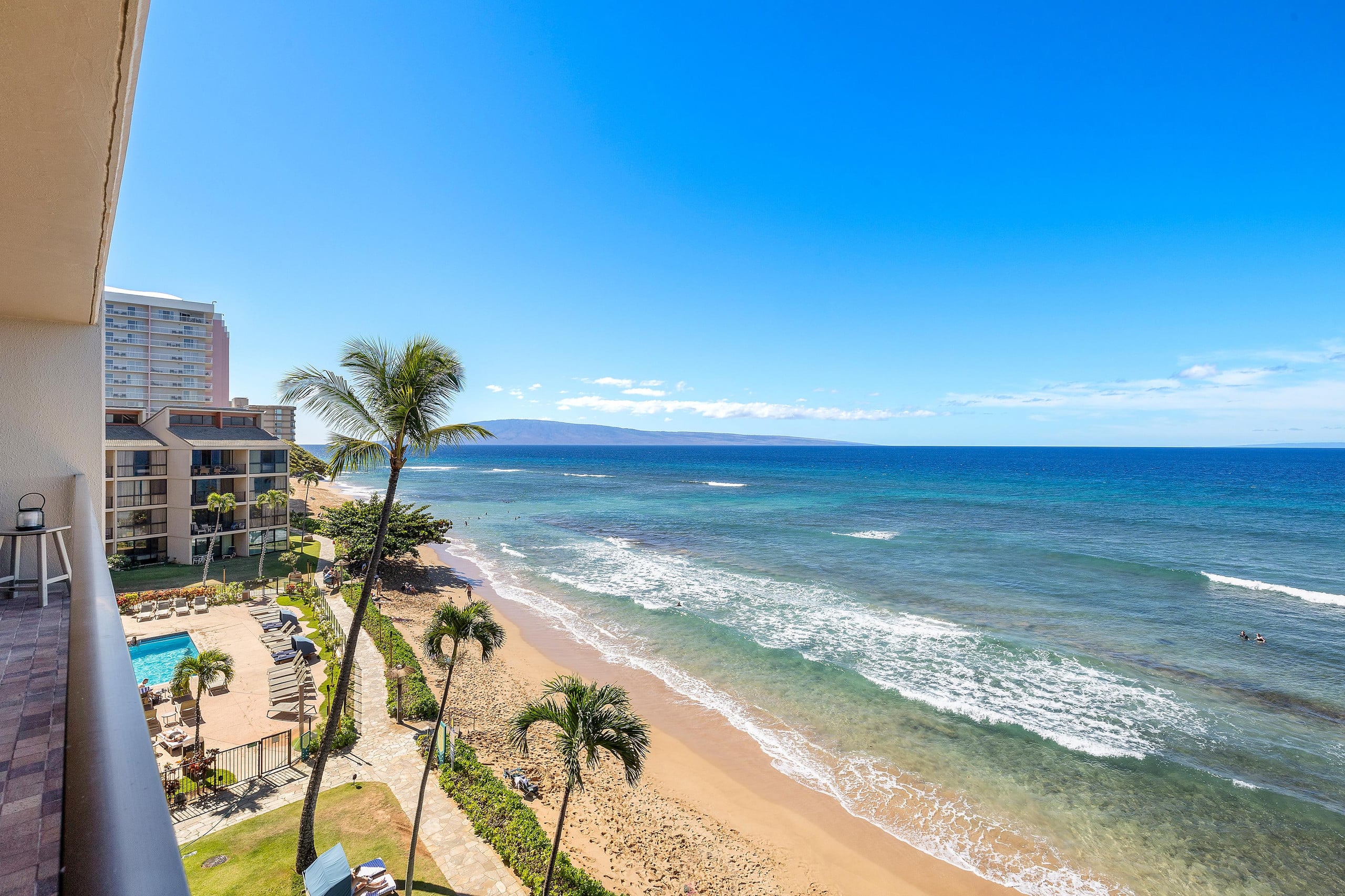 Condo in Lahaina · ★4.97 · 2 bedrooms · 5 beds · 2 baths - Image 1