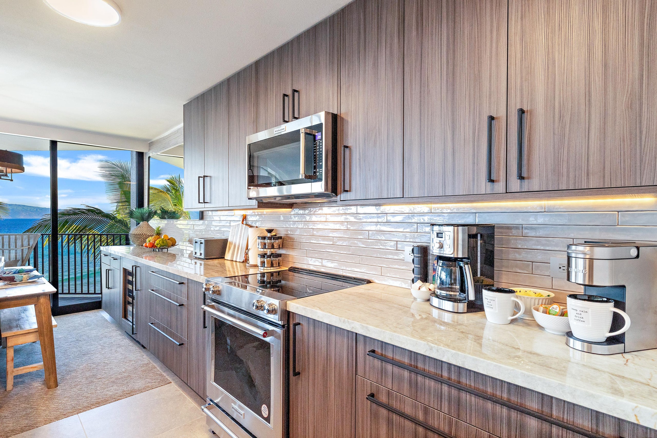 Condo in Lahaina · ★4.97 · 2 bedrooms · 5 beds · 2 baths - Image 34
