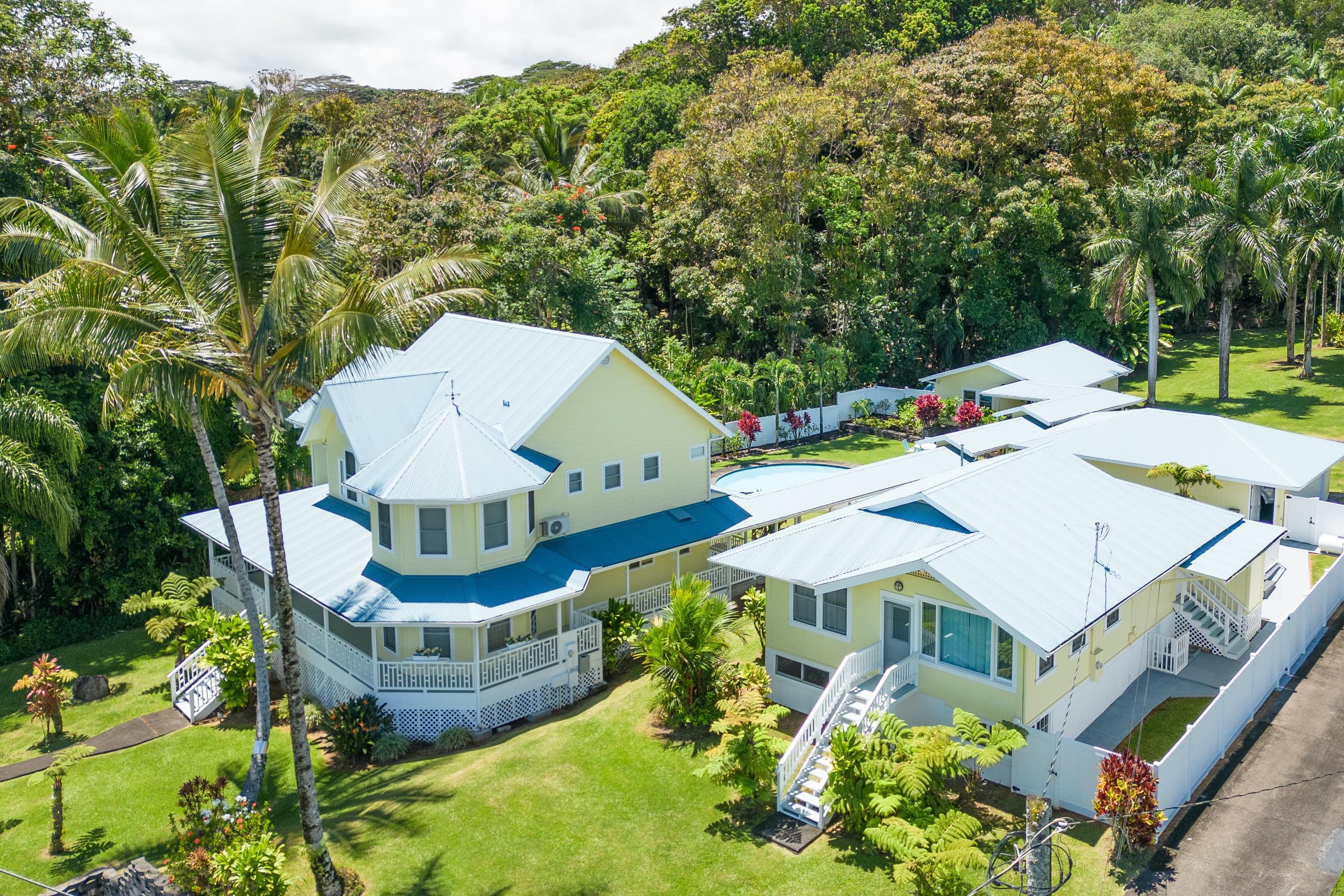 Hawaiian Dream with Pool - Photo 44