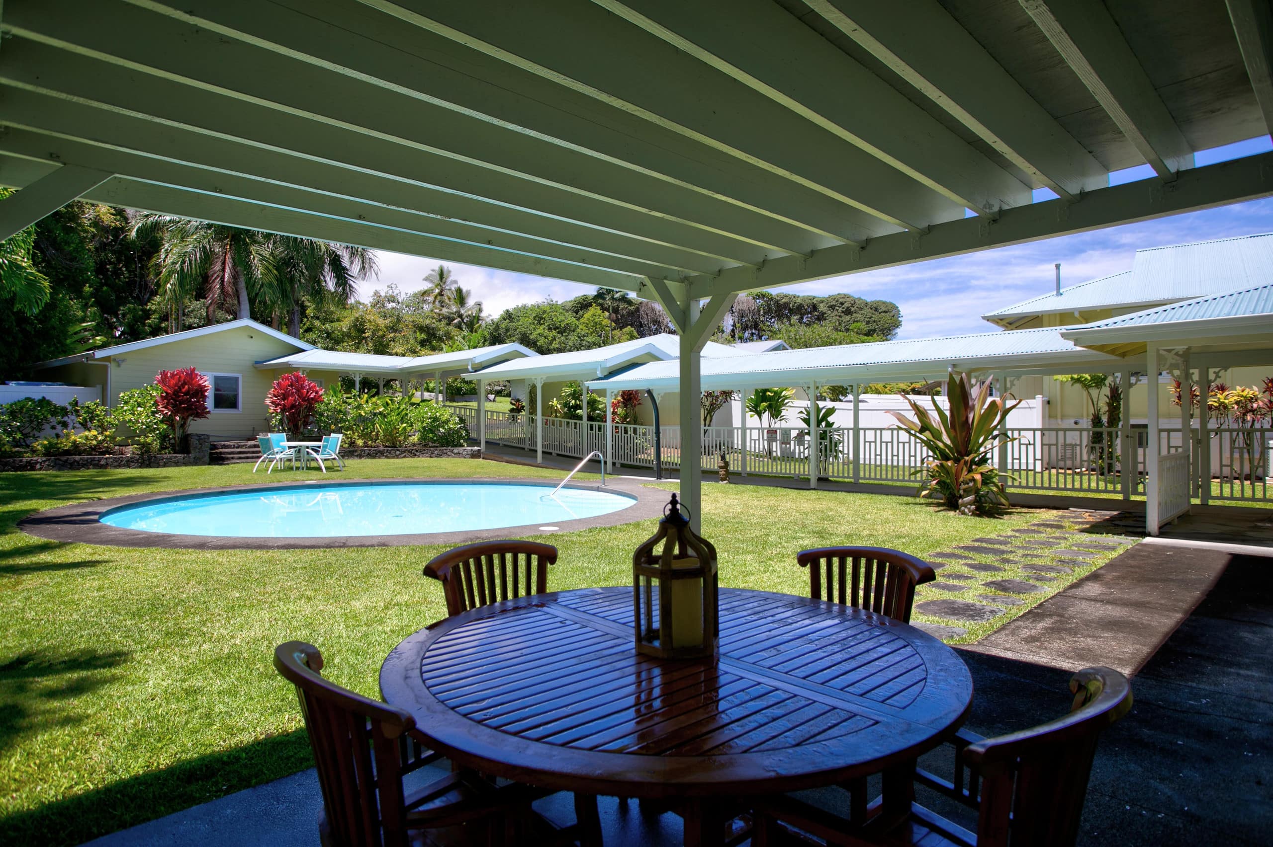 Hawaiian Dream with Pool - Photo 35