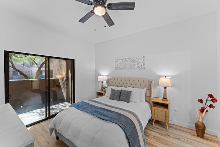 Ძირითადი საძინებელი საწოლი 152 × 203 სმ პატიოთი