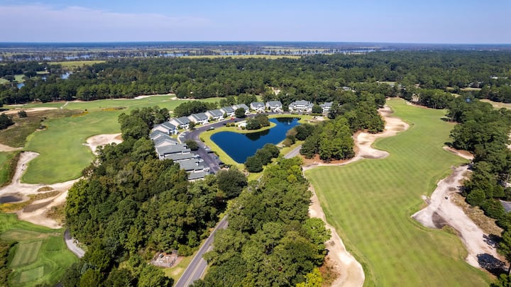 Perfect Retreat For Golf Enthusiasts And Getaways - Pawleys Island, SC